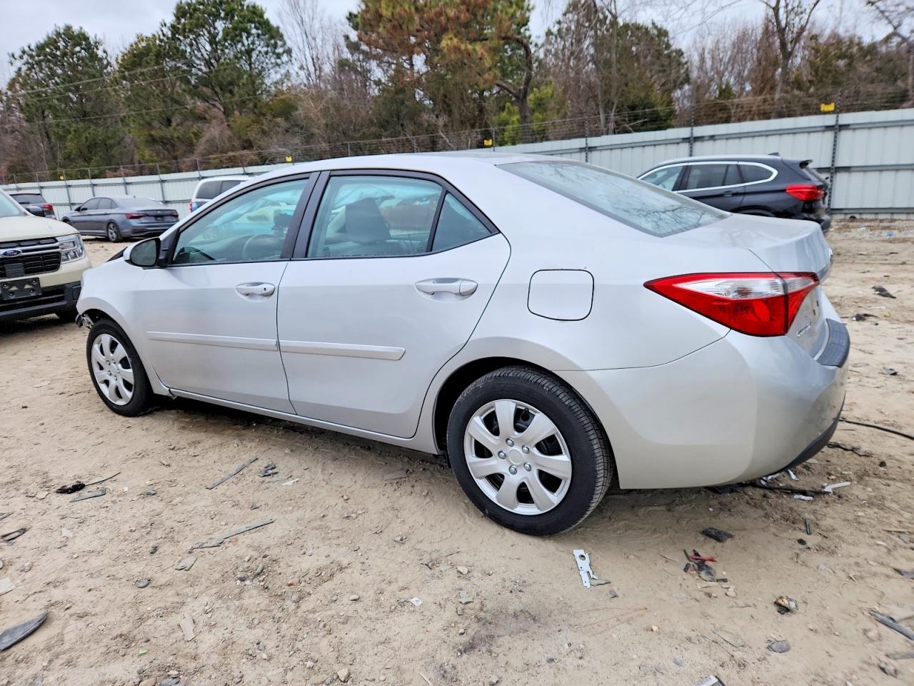 2016 TOYOTA COROLLA