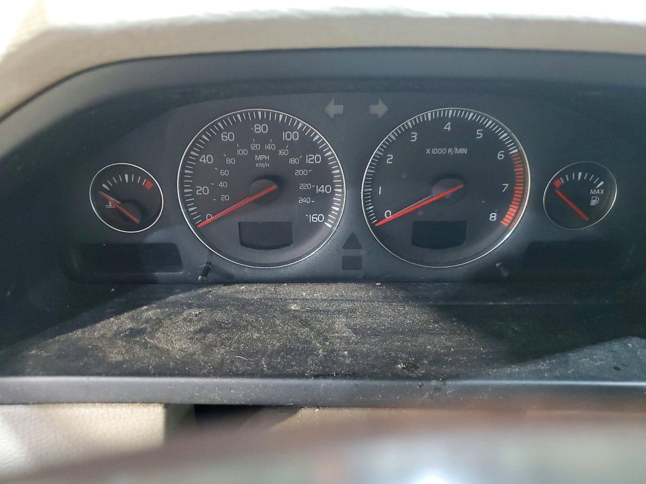 2005 VOLVO XC90