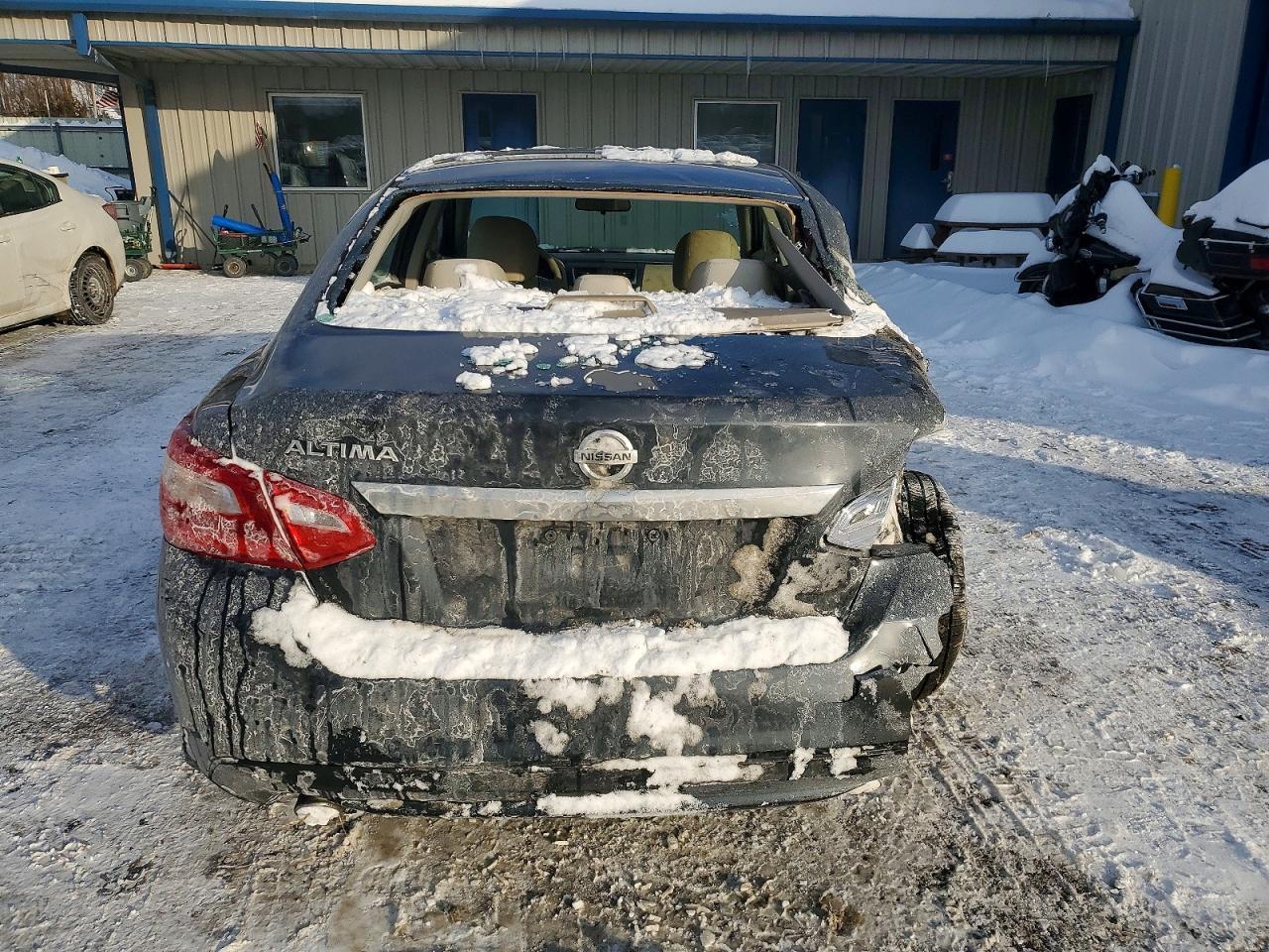 2016 NISSAN ALTIMA