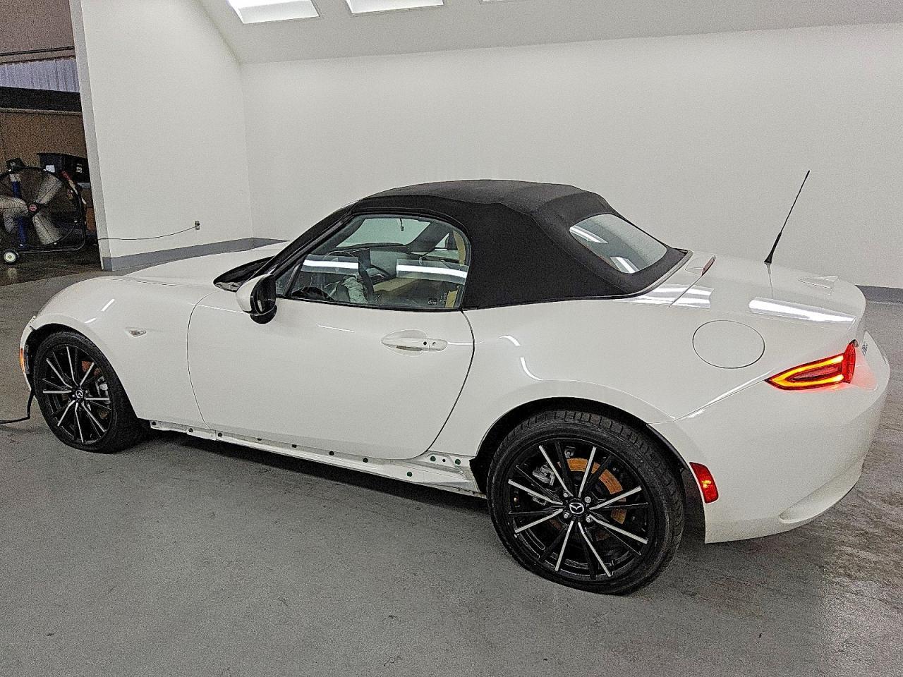 2024 MAZDA MX-5 Miata