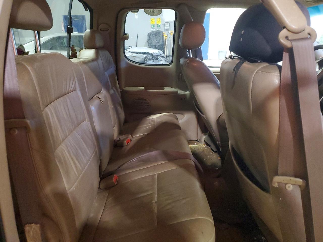 2002 TOYOTA TUNDRA