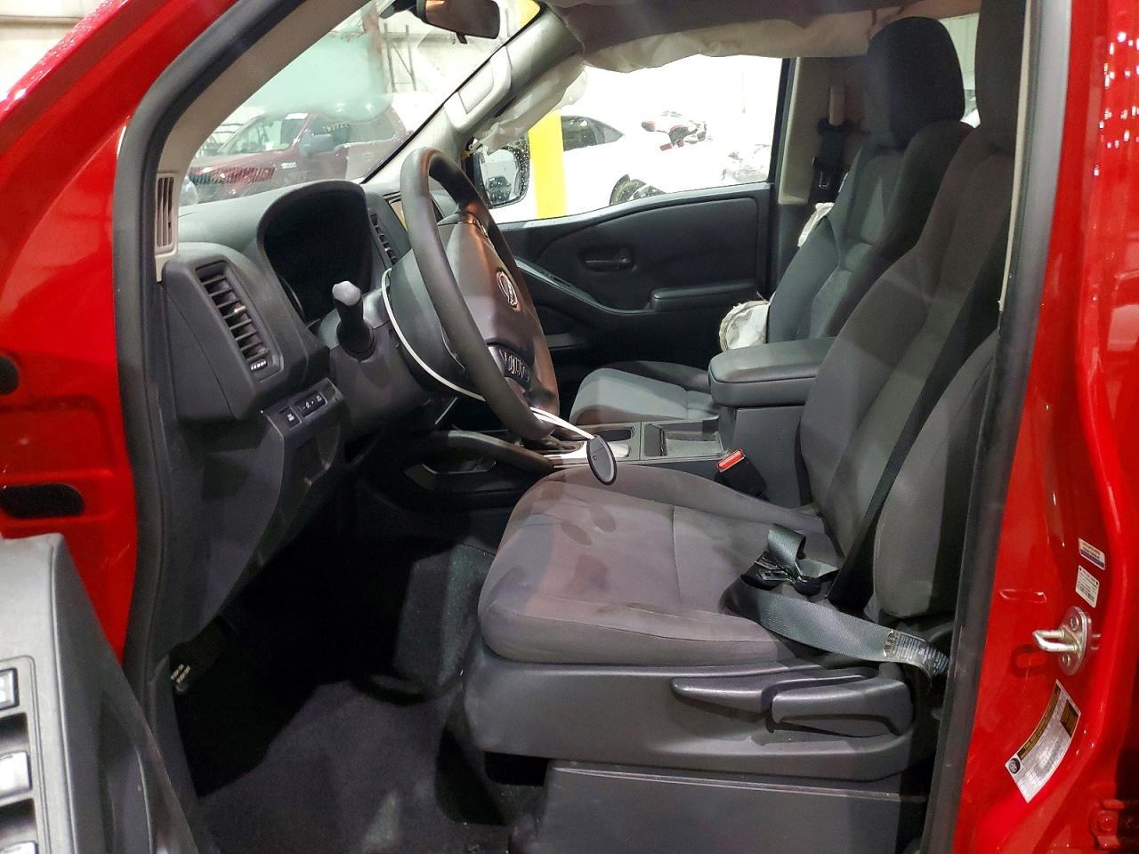 2022 NISSAN Frontier