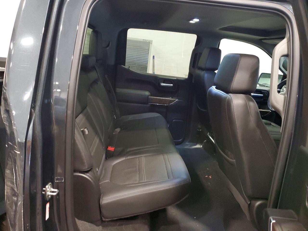 2021 GMC Sierra