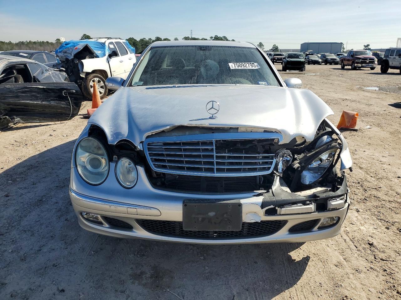 2006 MERCEDES-BENZ E-Class