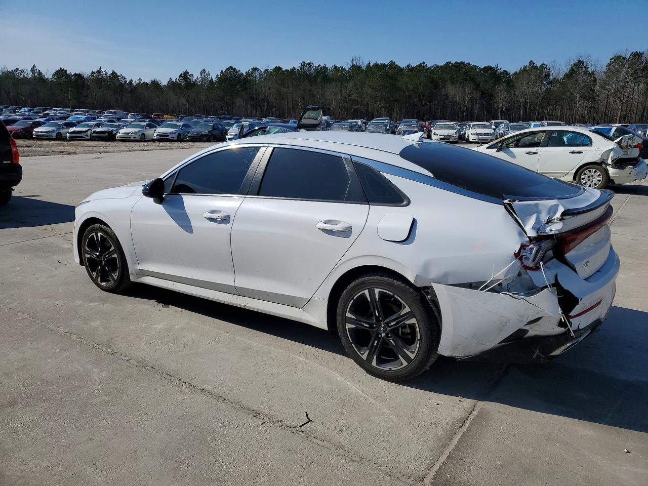 2023 KIA K5