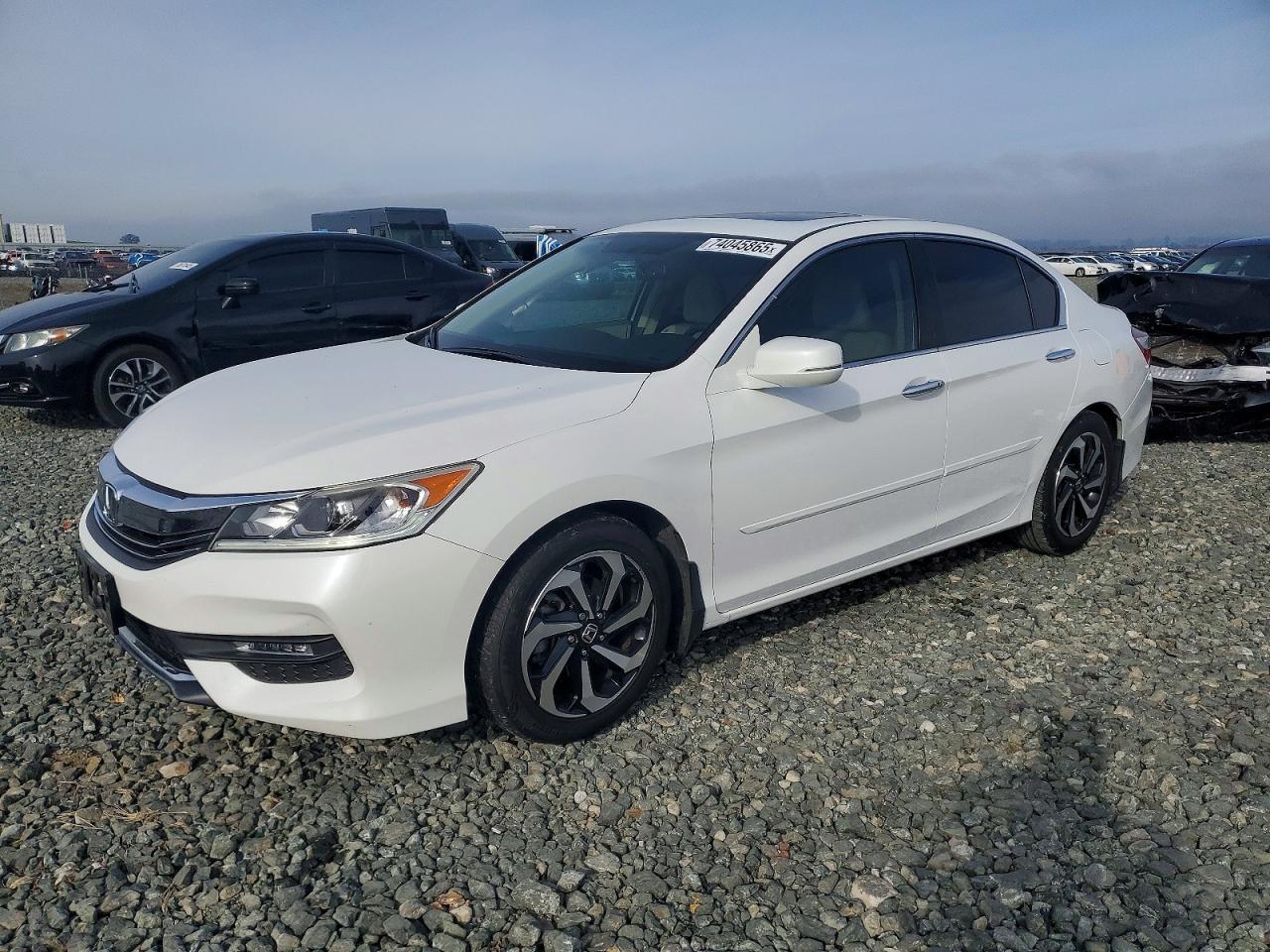2016 HONDA ACCORD