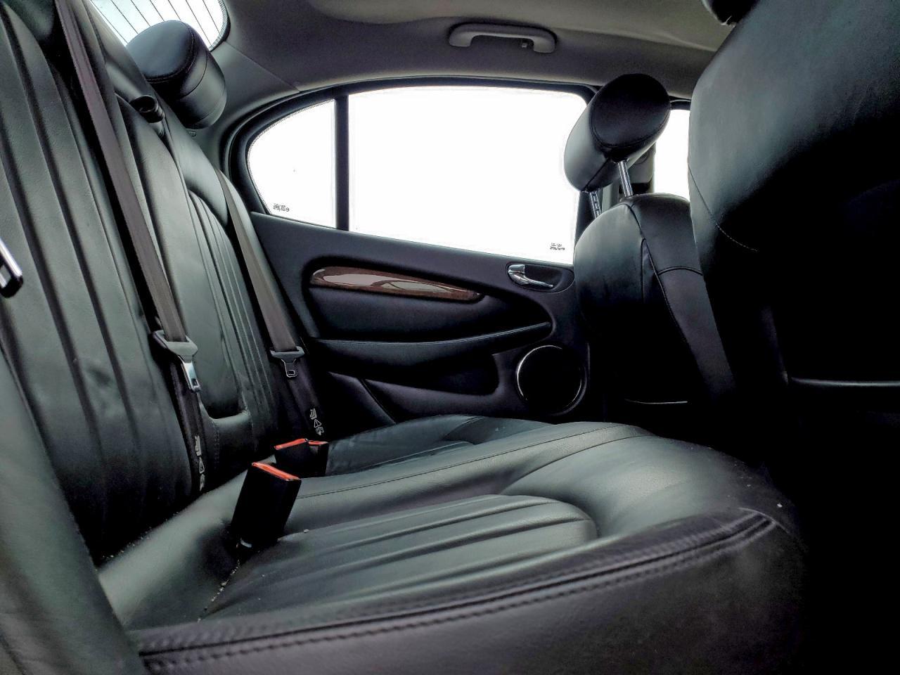 2003 JAGUAR X-Type