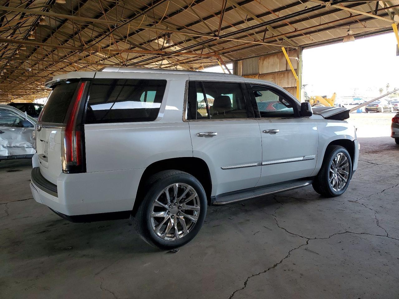 2020 CADILLAC ESCALADE