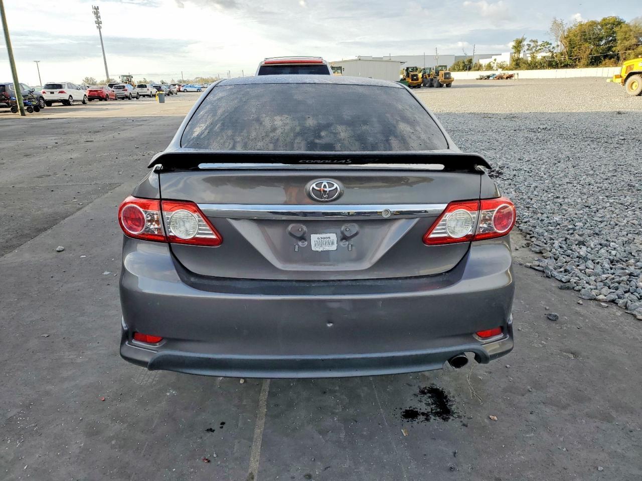 2013 TOYOTA COROLLA