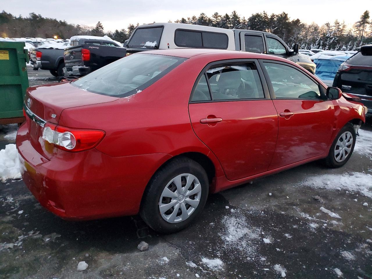 2011 TOYOTA COROLLA