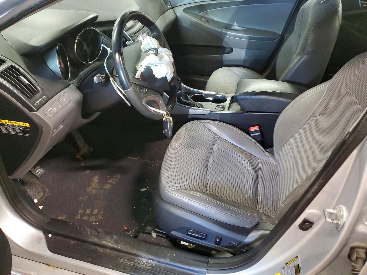 2013 HYUNDAI SONATA