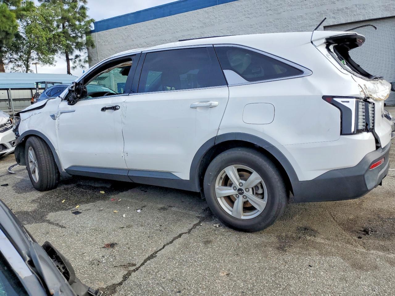 2022 KIA SORENTO