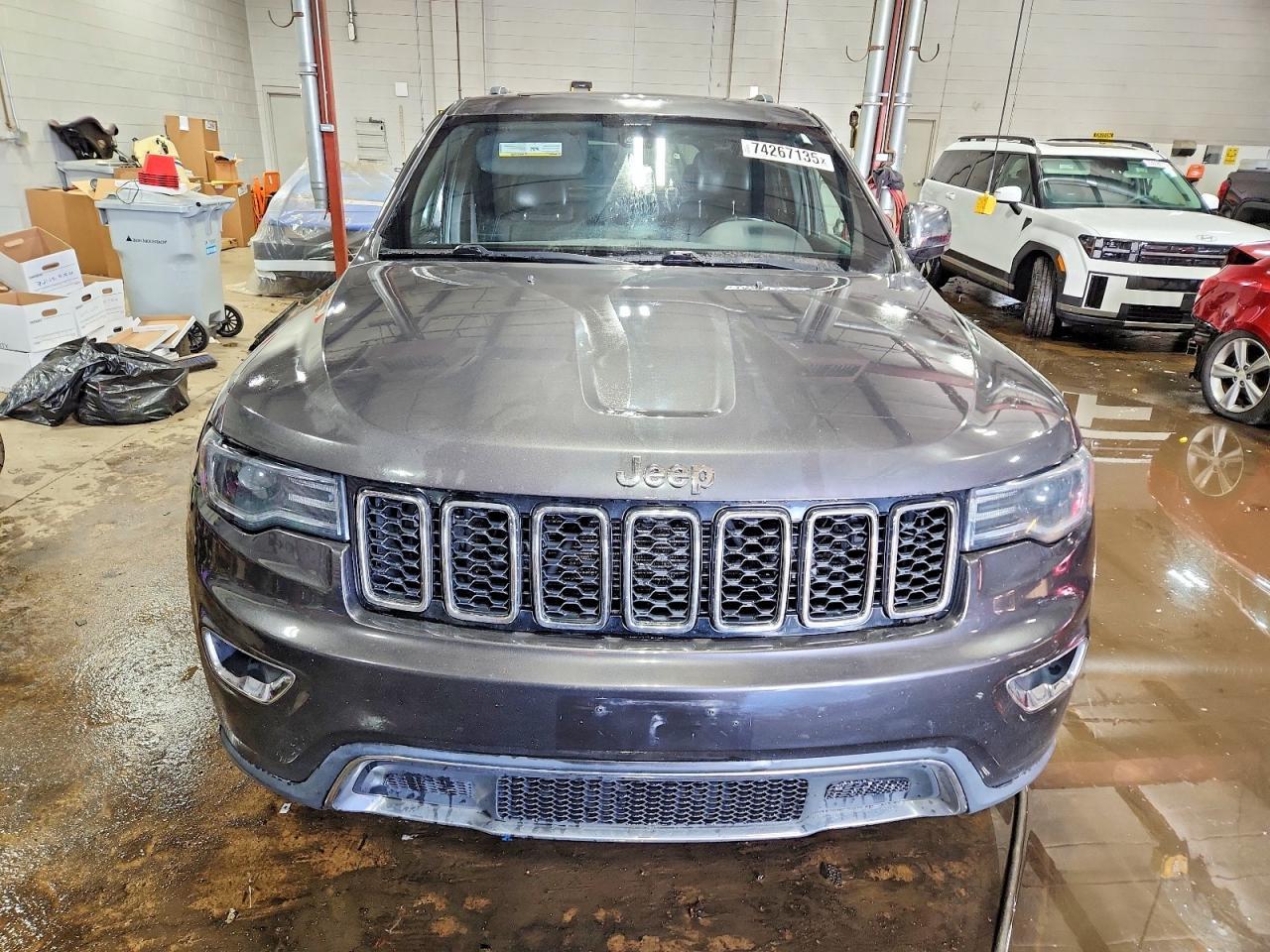 2017 JEEP Grand Cherokee