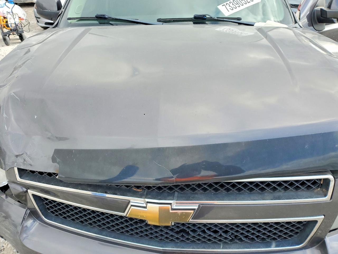2011 CHEVROLET Suburban