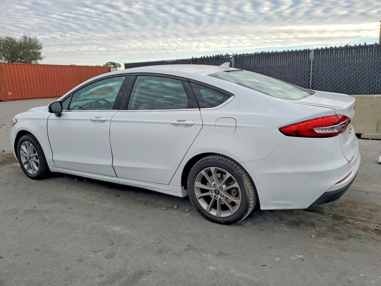 2020 FORD FUSION
