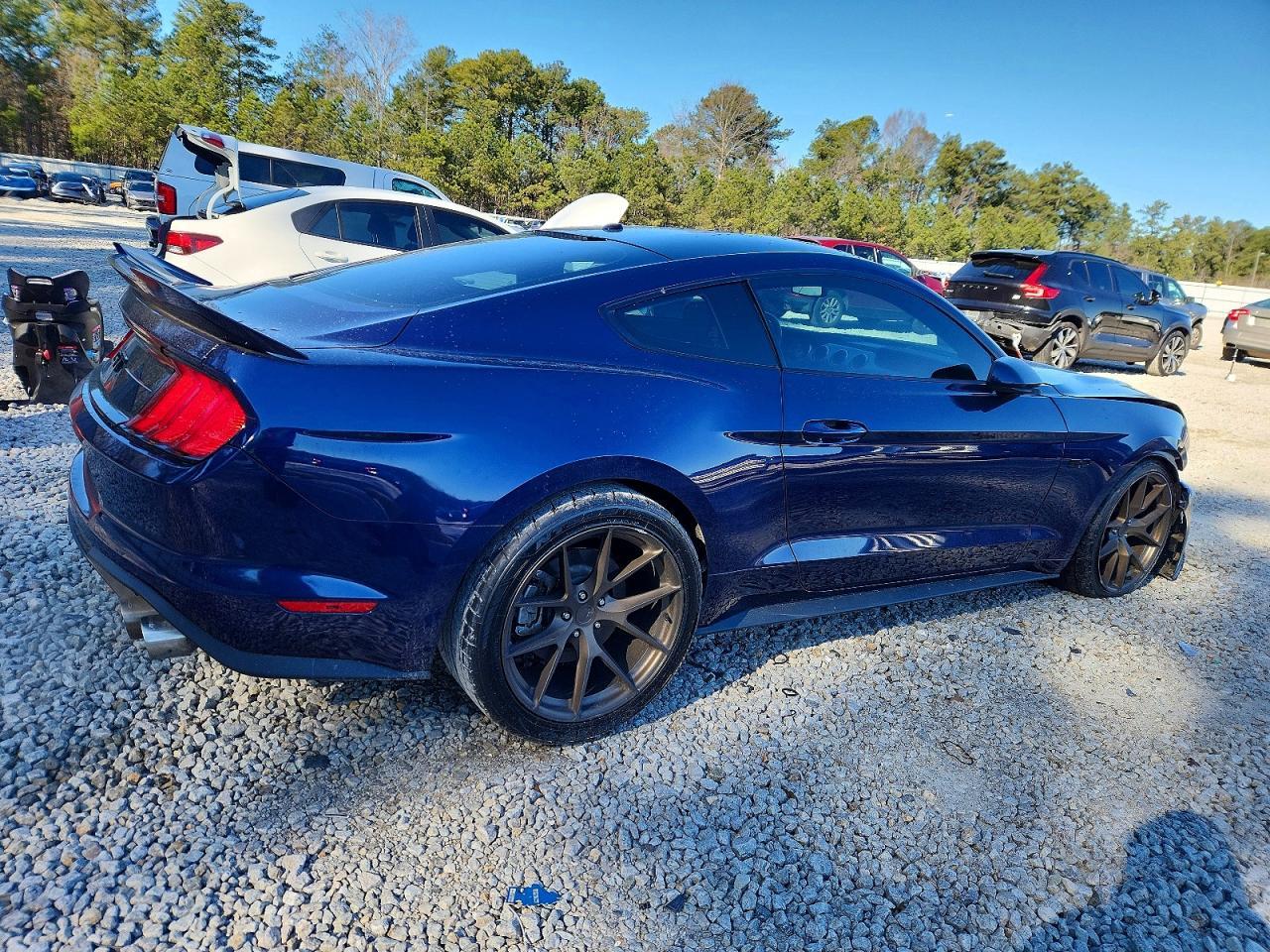 2020 FORD MUSTANG