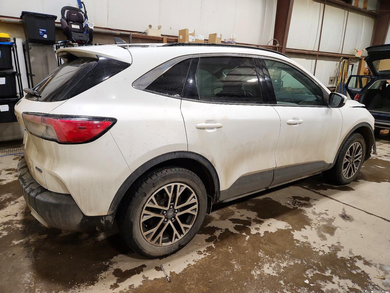 2021 FORD ESCAPE