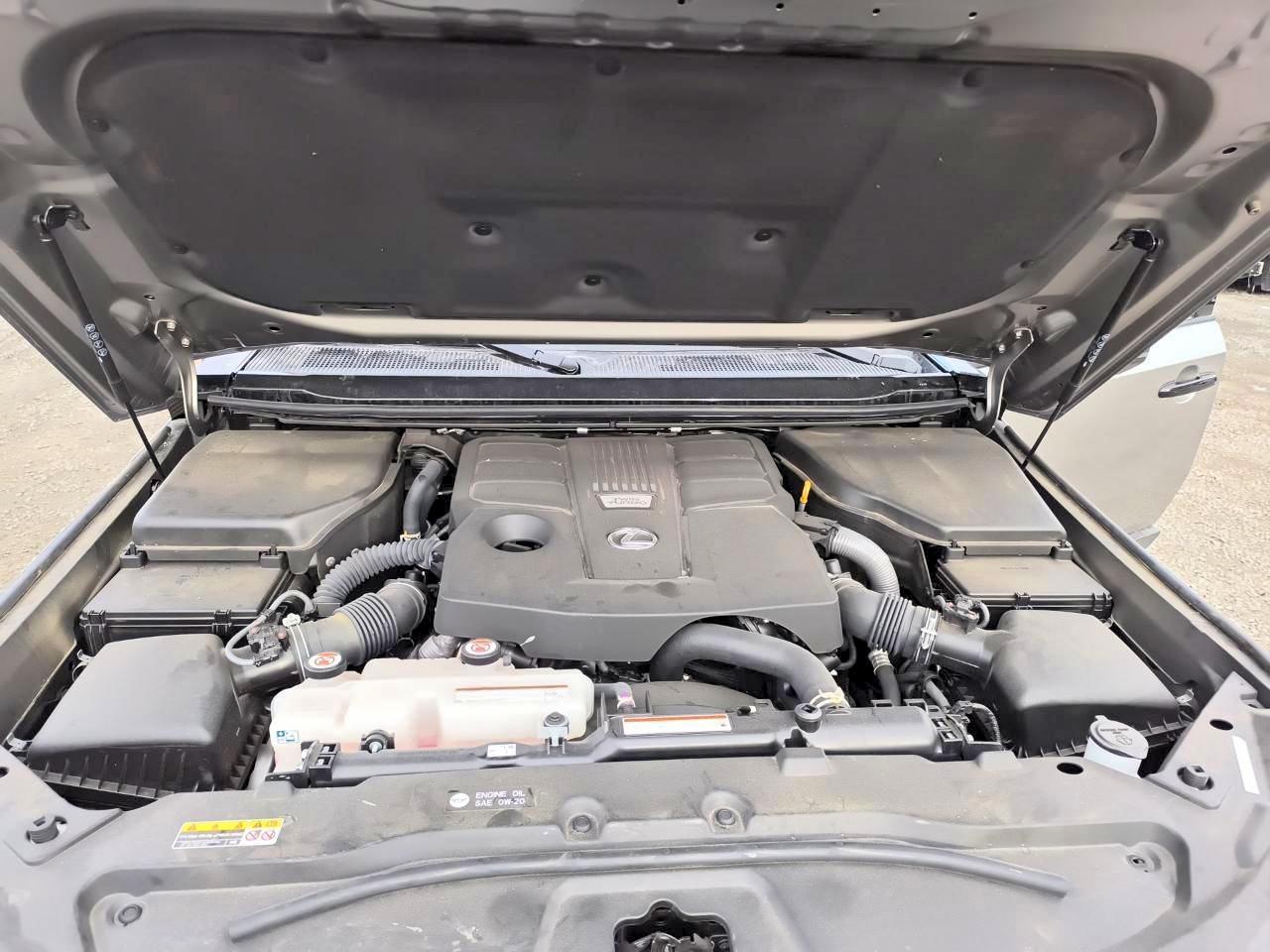 2024 LEXUS GX 550