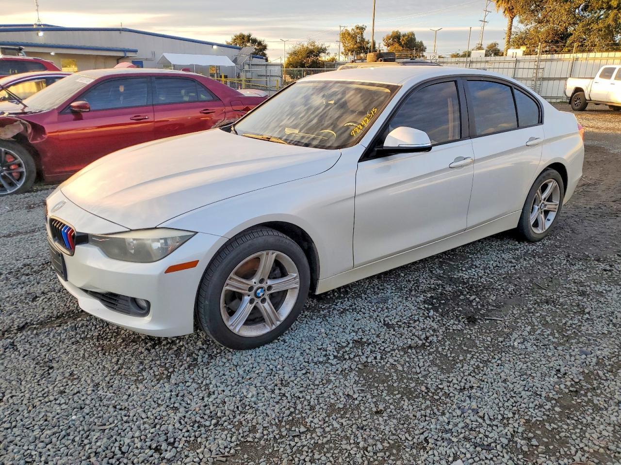 2012 BMW 3 SERIES