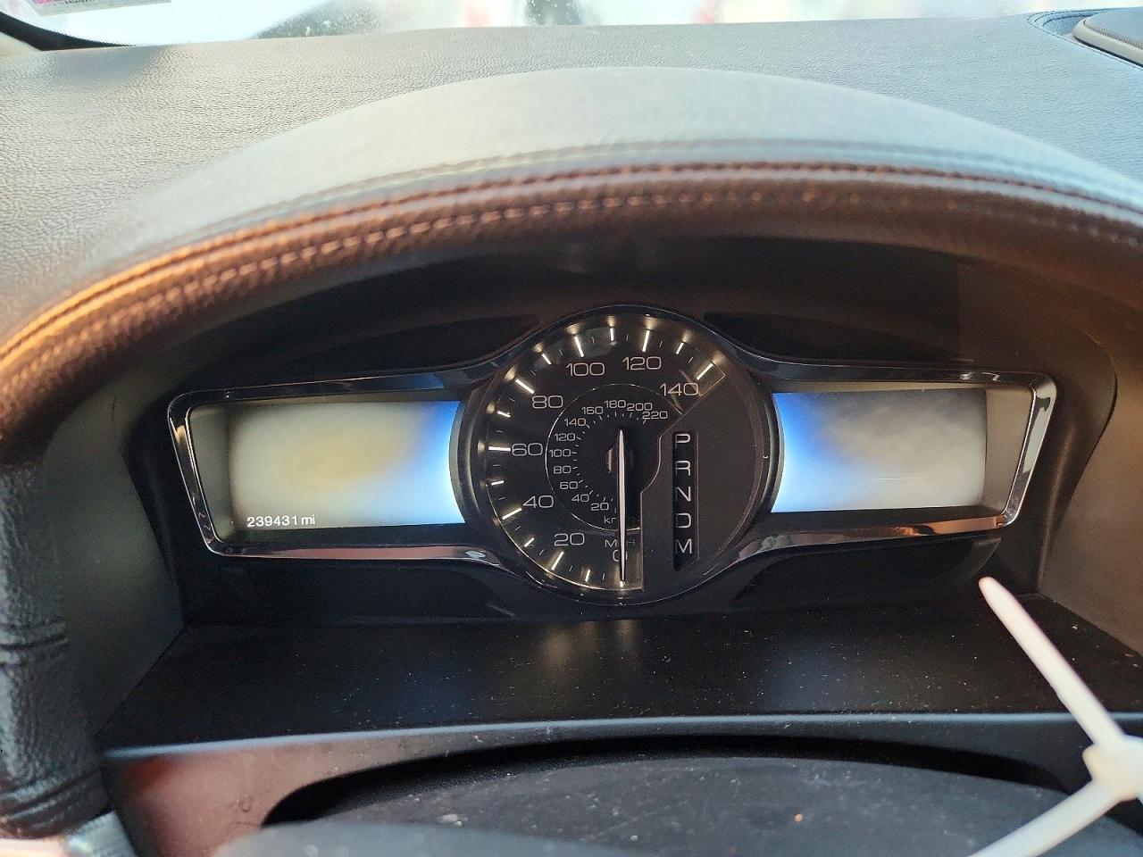 2011 LINCOLN MKX
