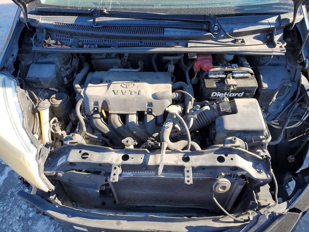 2012 TOYOTA YARIS