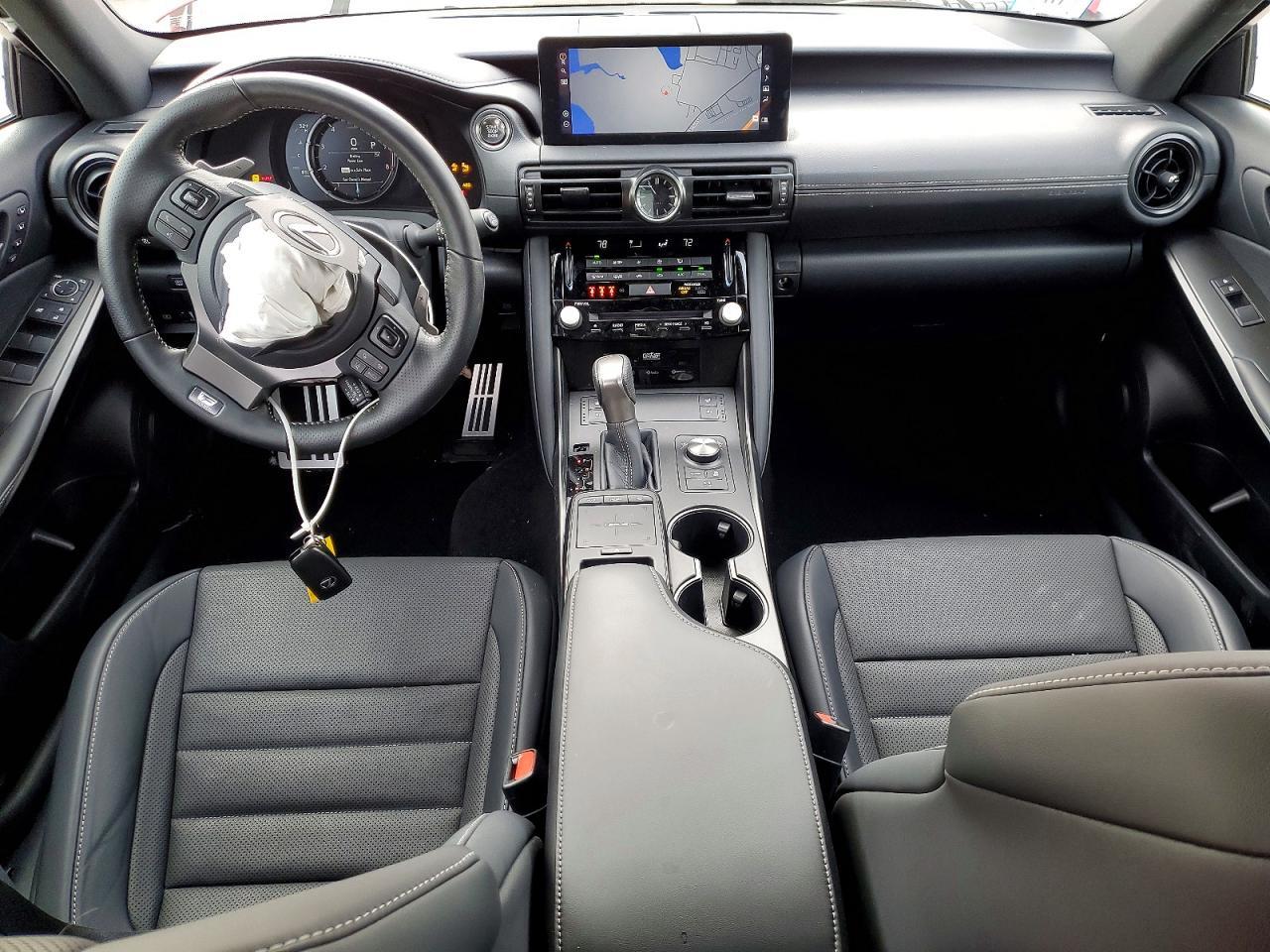 2025 LEXUS IS 350