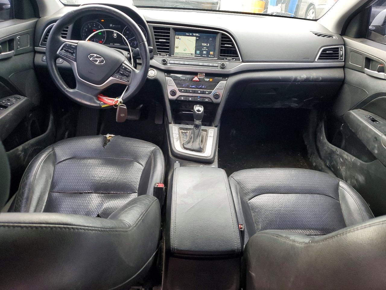 2017 HYUNDAI ELANTRA