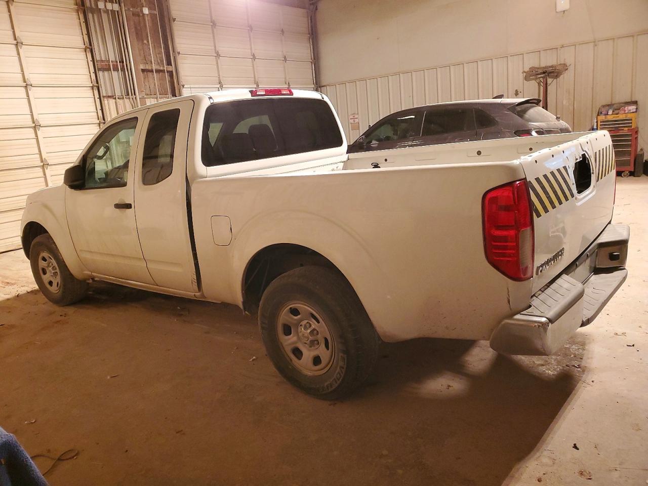 2015 NISSAN Frontier
