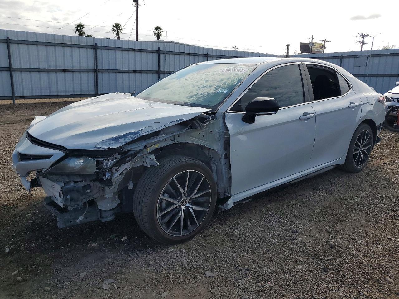 2022 TOYOTA CAMRY