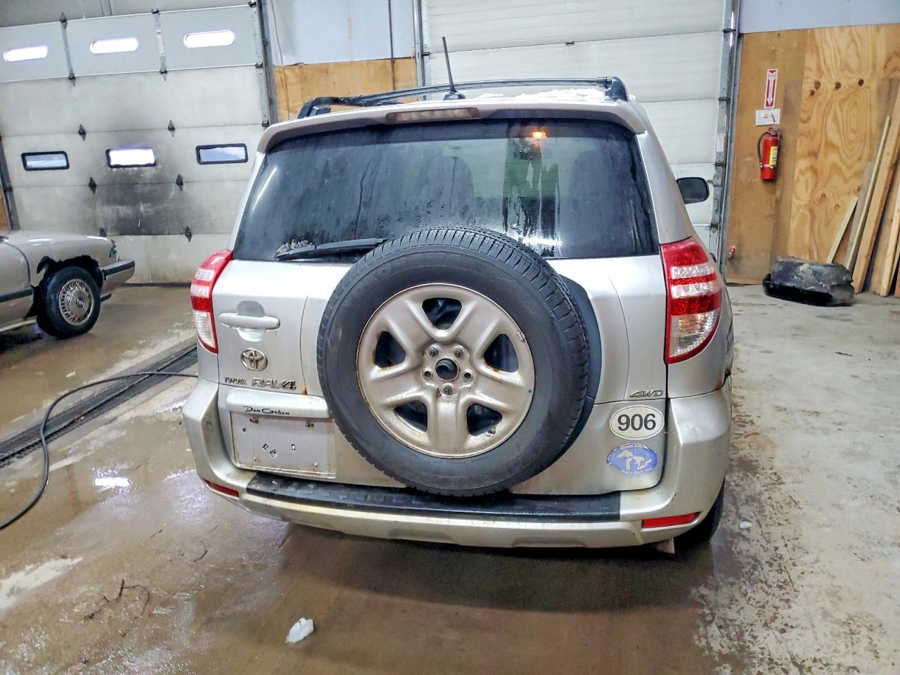 2009 TOYOTA RAV4