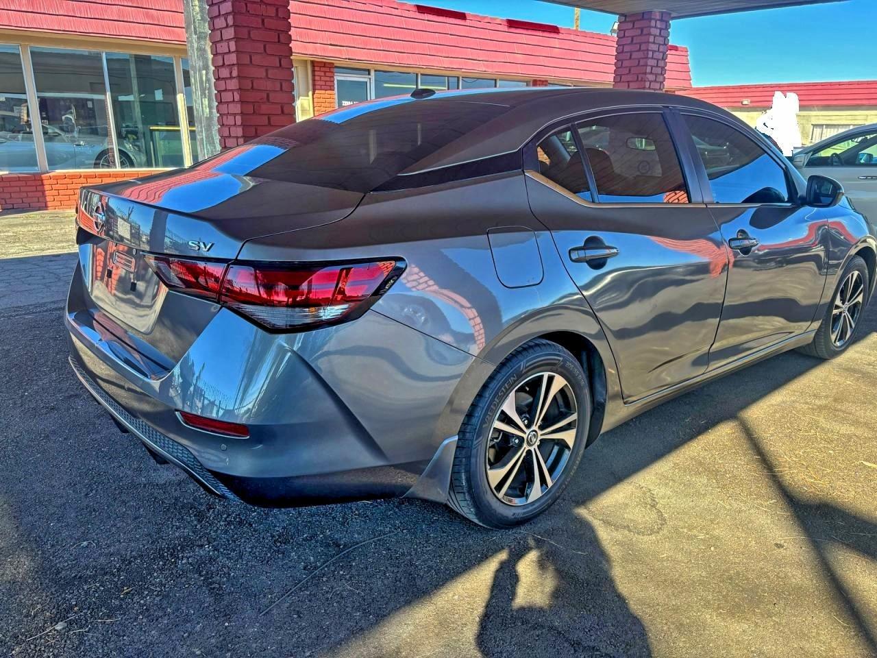 2022 NISSAN SENTRA