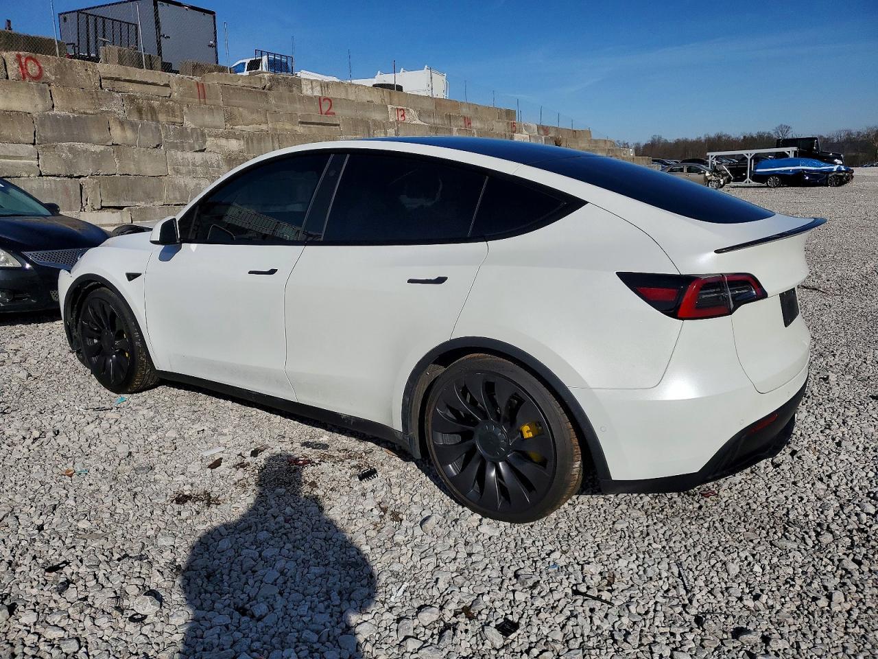 2022 TESLA MODEL Y