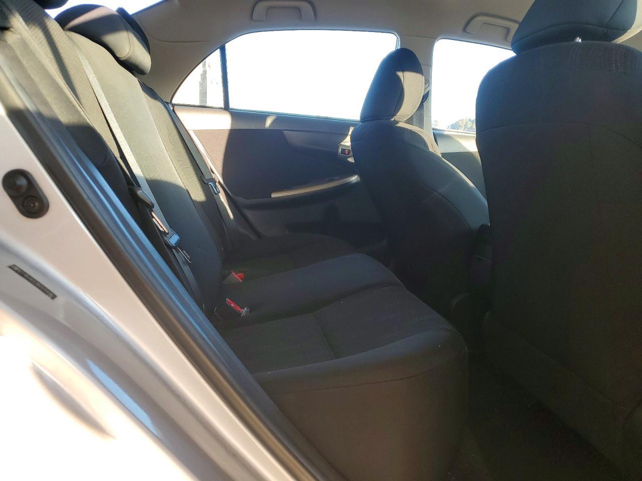 2011 TOYOTA COROLLA