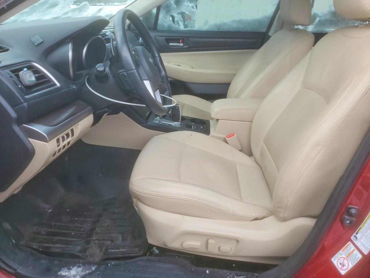 2015 SUBARU Legacy