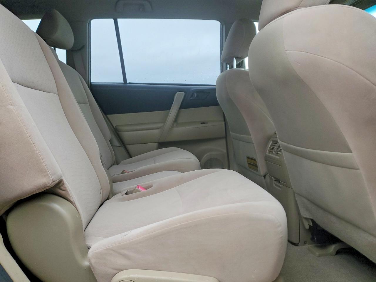 2009 TOYOTA HIGHLANDER