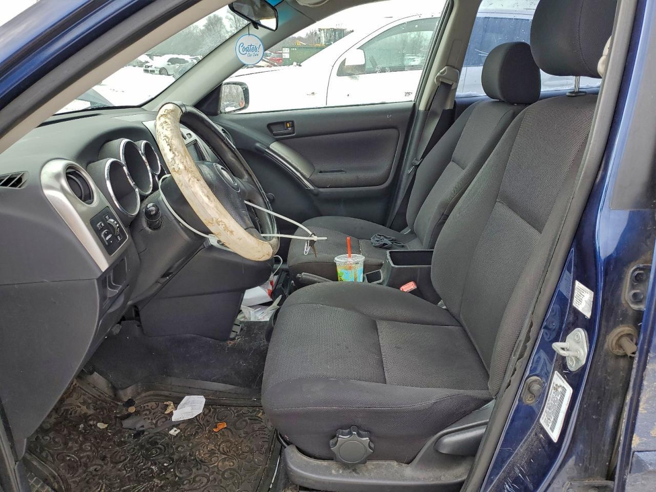 2004 PONTIAC VIBE