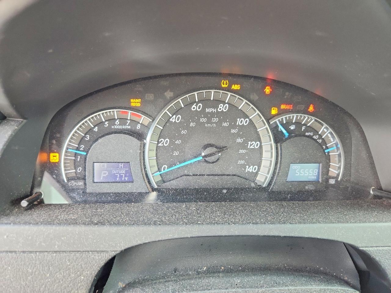 2014 TOYOTA CAMRY