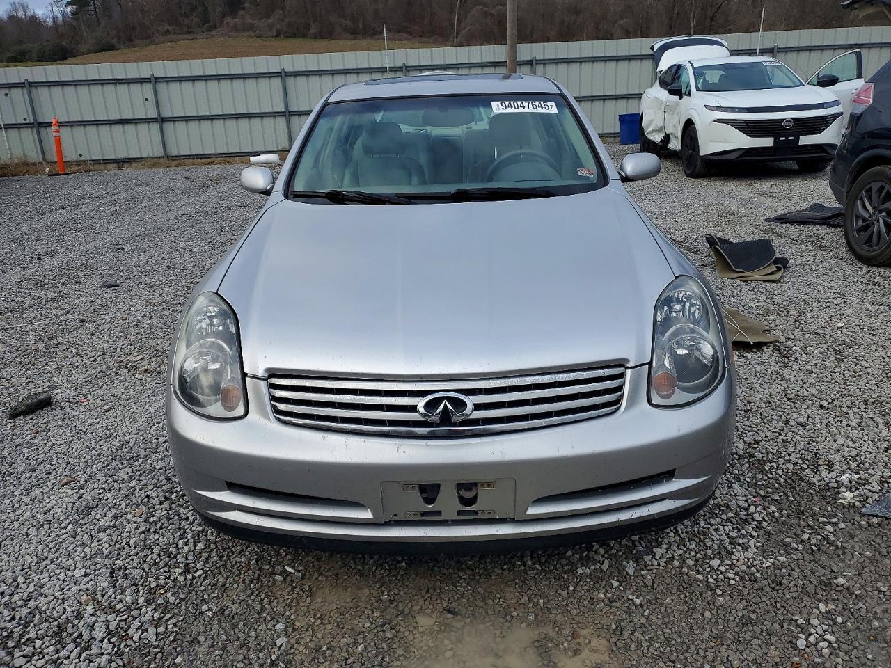 2004 INFINITI G35