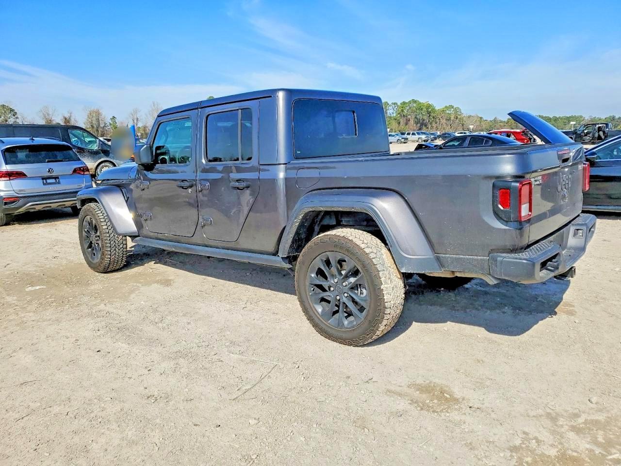 2025 JEEP Gladiator