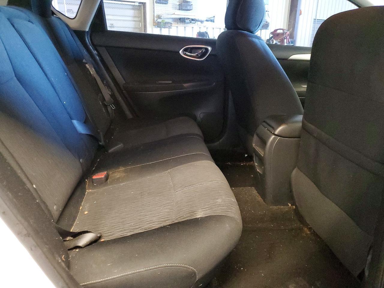 2015 NISSAN SENTRA