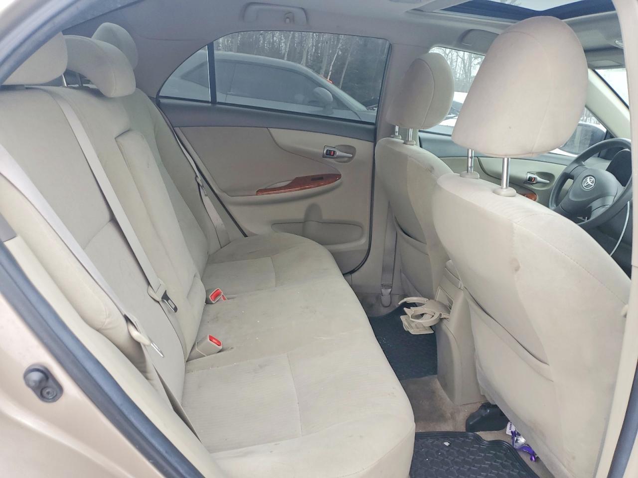 2009 TOYOTA COROLLA