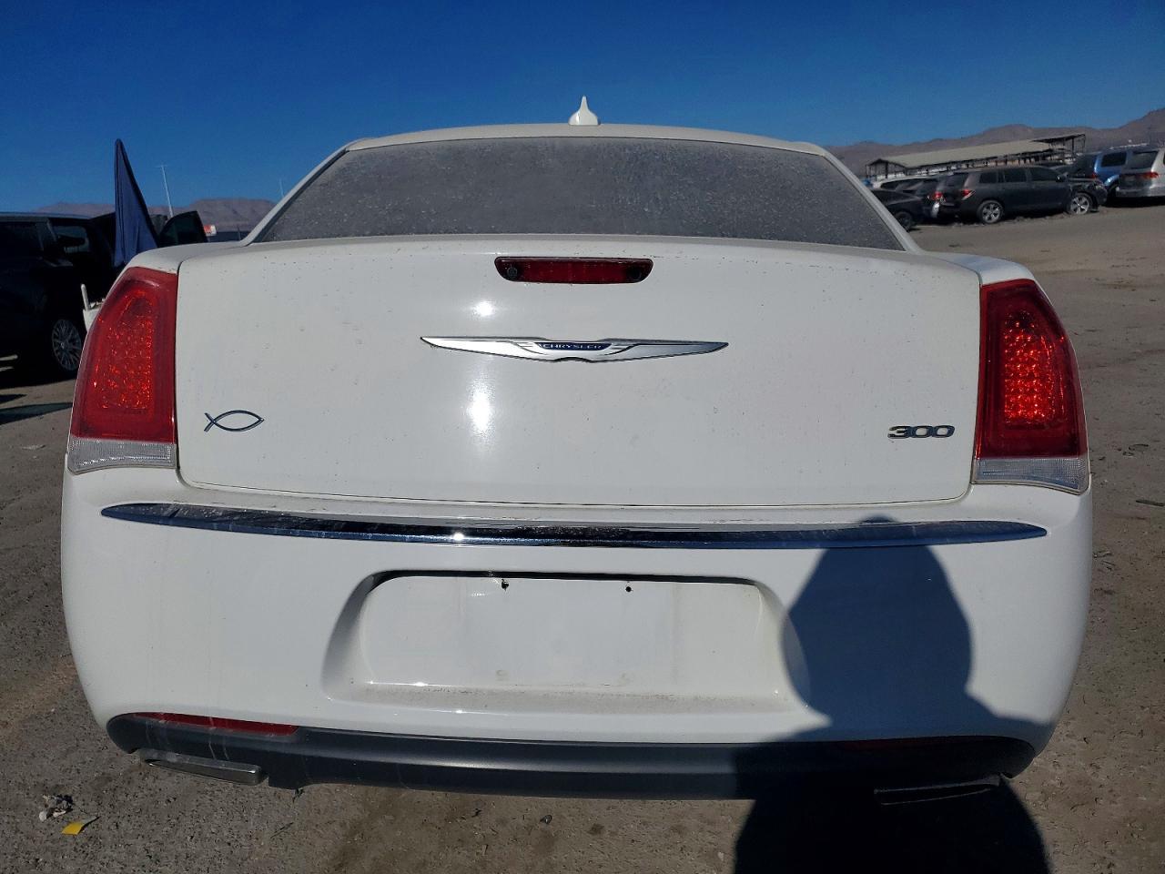 2019 CHRYSLER 300