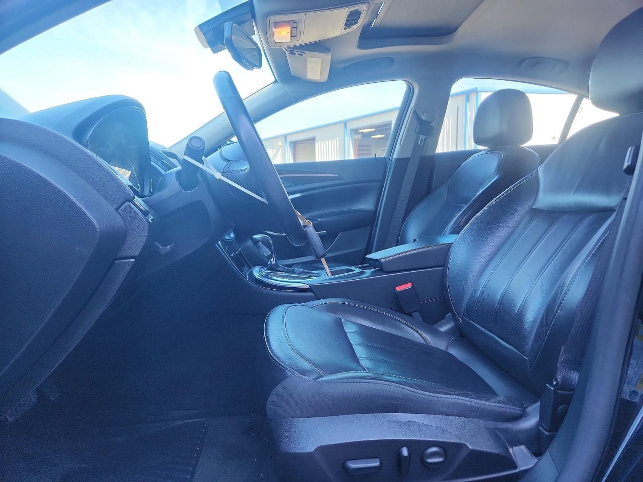 2017 BUICK Regal