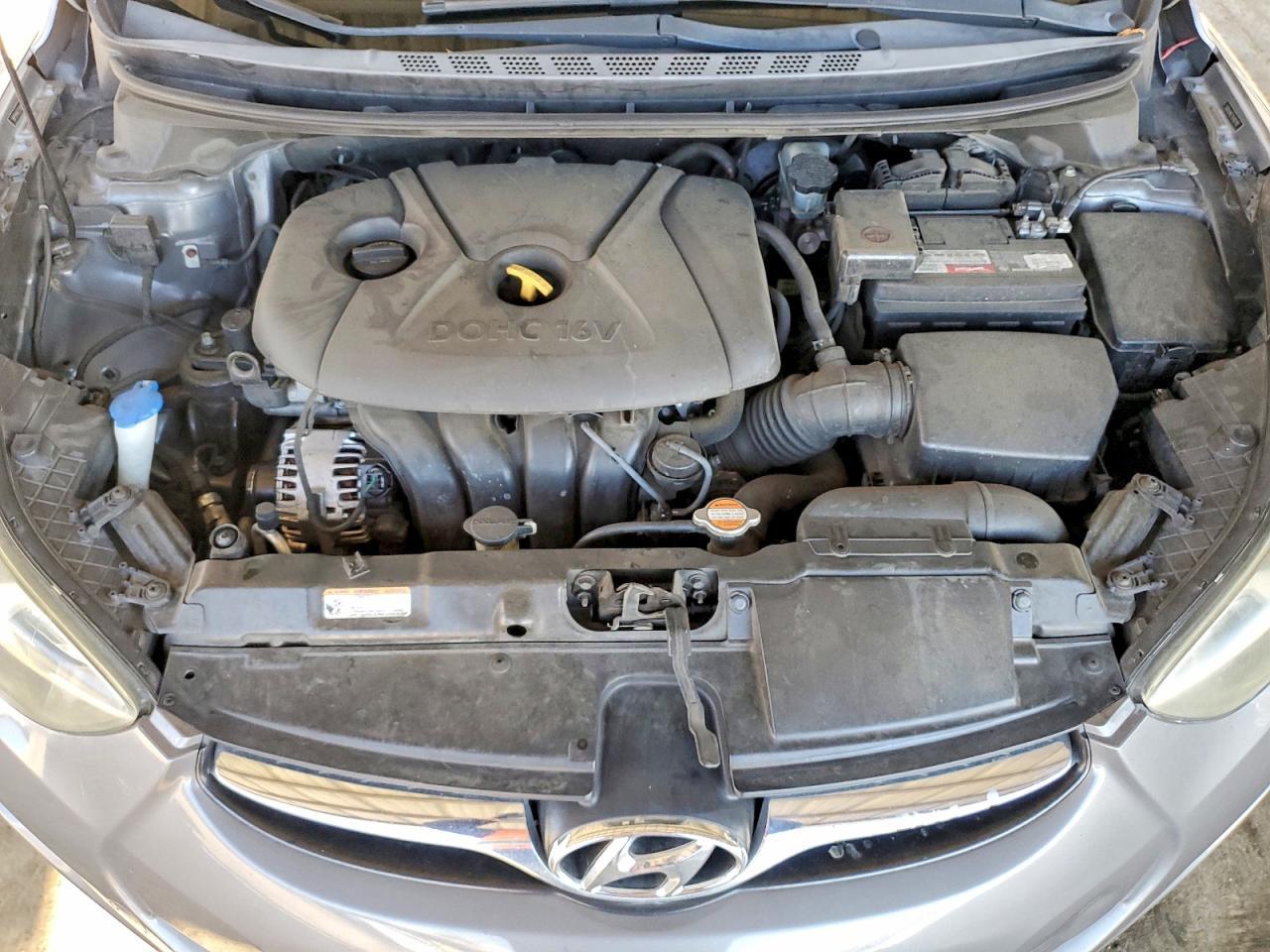 2012 HYUNDAI ELANTRA