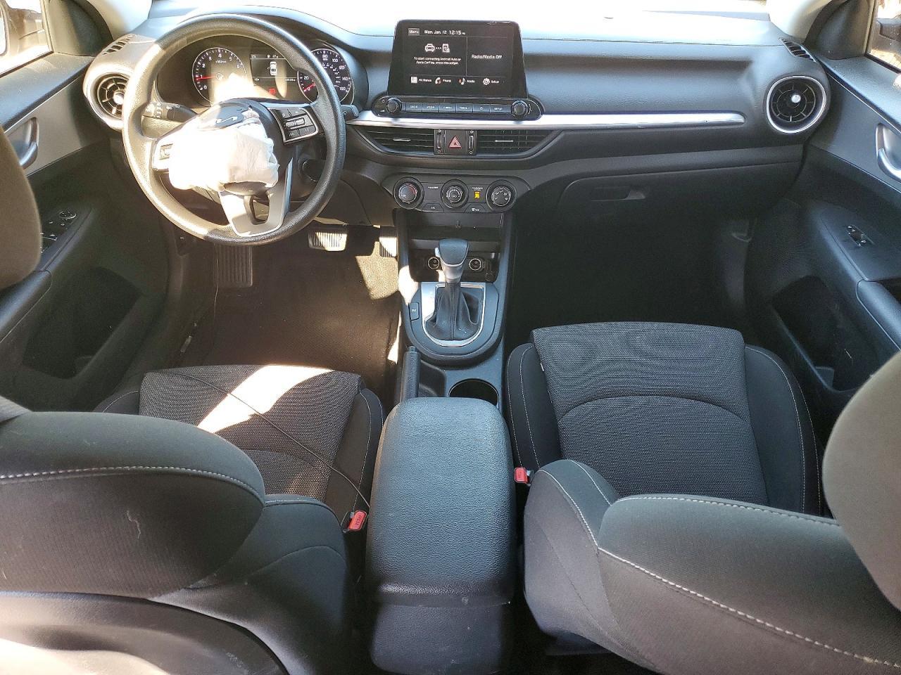 2023 KIA FORTE