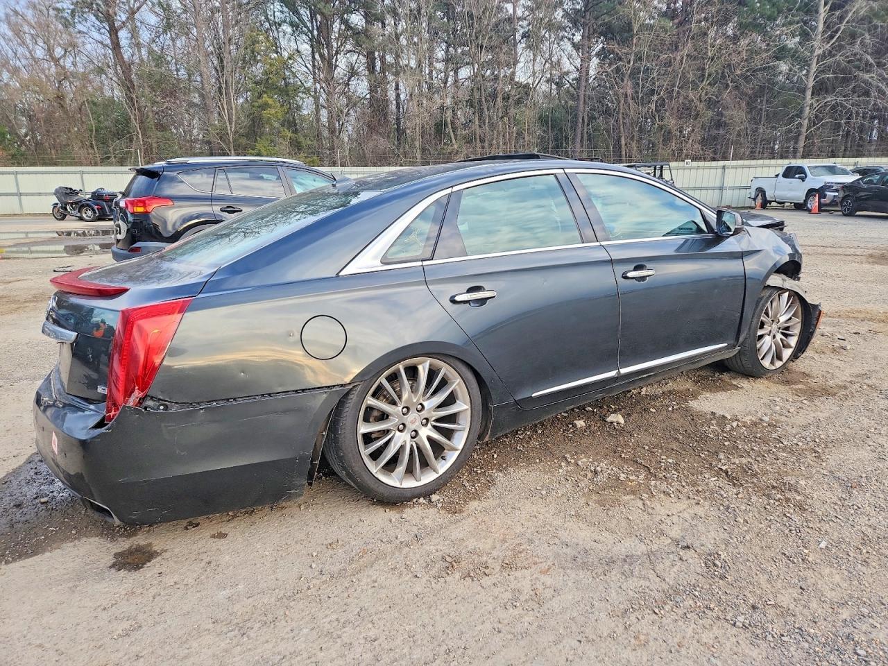 2013 CADILLAC XTS