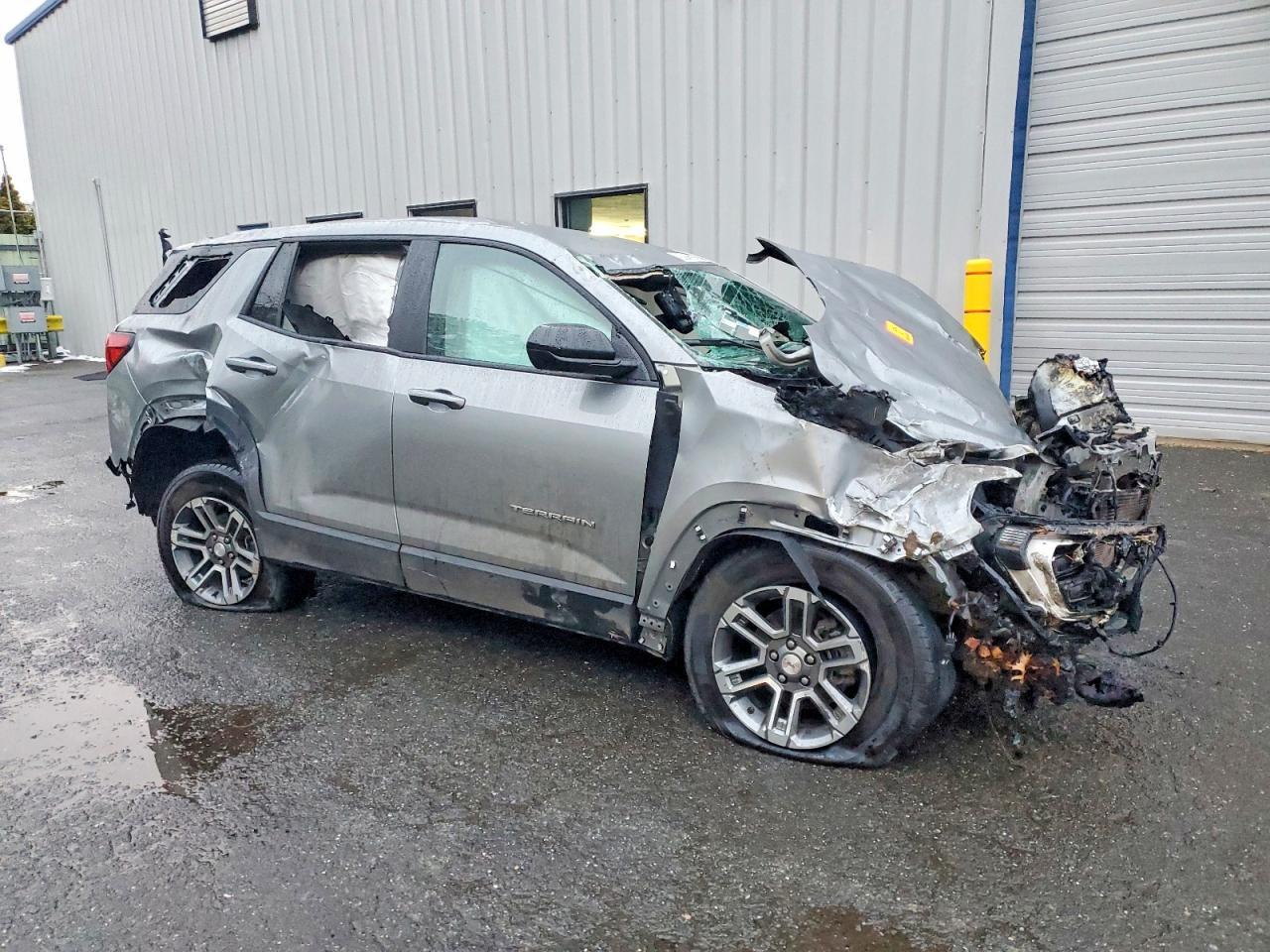 2025 GMC Terrain