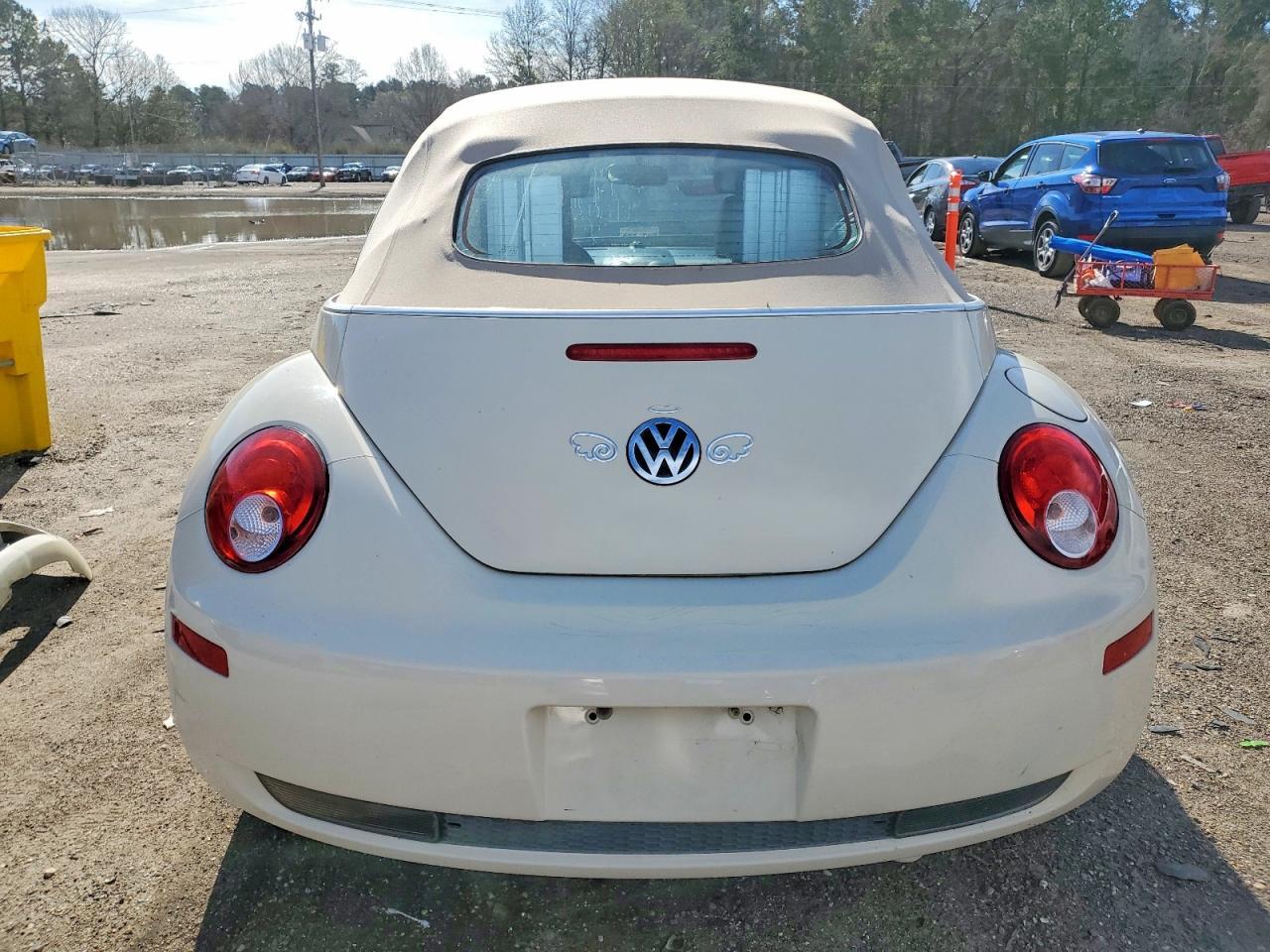 2008 VOLKSWAGEN Beetle