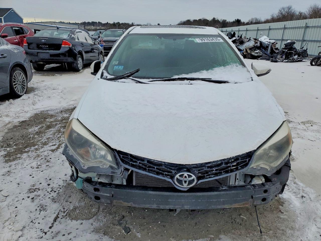 2015 TOYOTA COROLLA