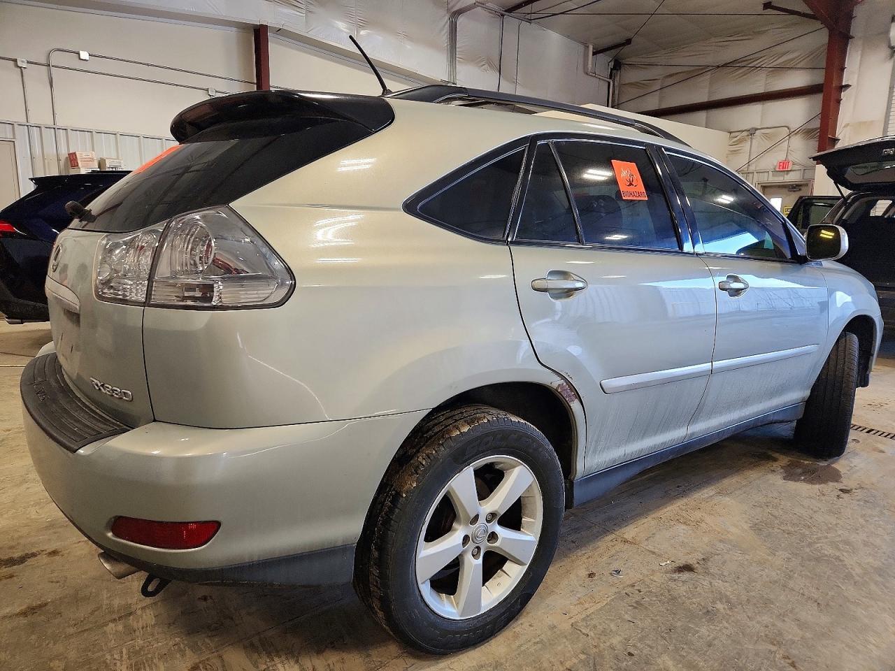 2005 LEXUS Rx 330